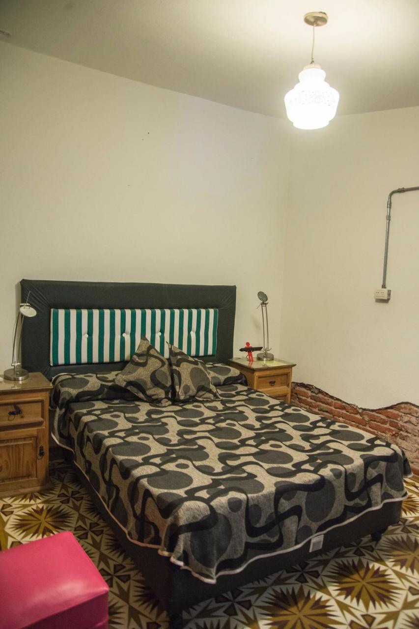 Feliza Hostel ヴィラ・カルロス・パス エクステリア 写真